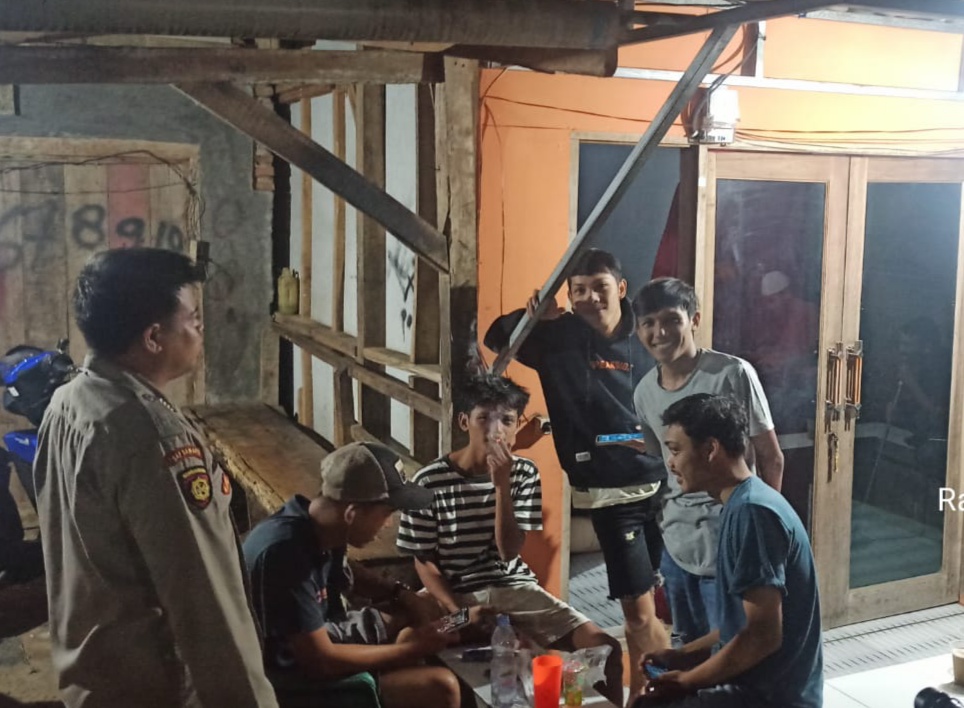 Ciptakan Kamtibmas Aman dan Kondusif, Polsek Bojong Gelar Patroli Malam 1 WhatsApp Image 2023 08 31 at 09.32.10
