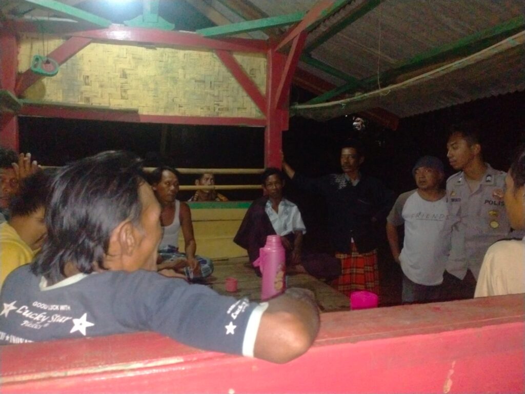 Polsek Cigeulis Terus Lakukan Patroli KRYD untuk Keamanan dan Ketertiban Masyarakat 6 WhatsApp Image 2023 10 14 at 11.46.51