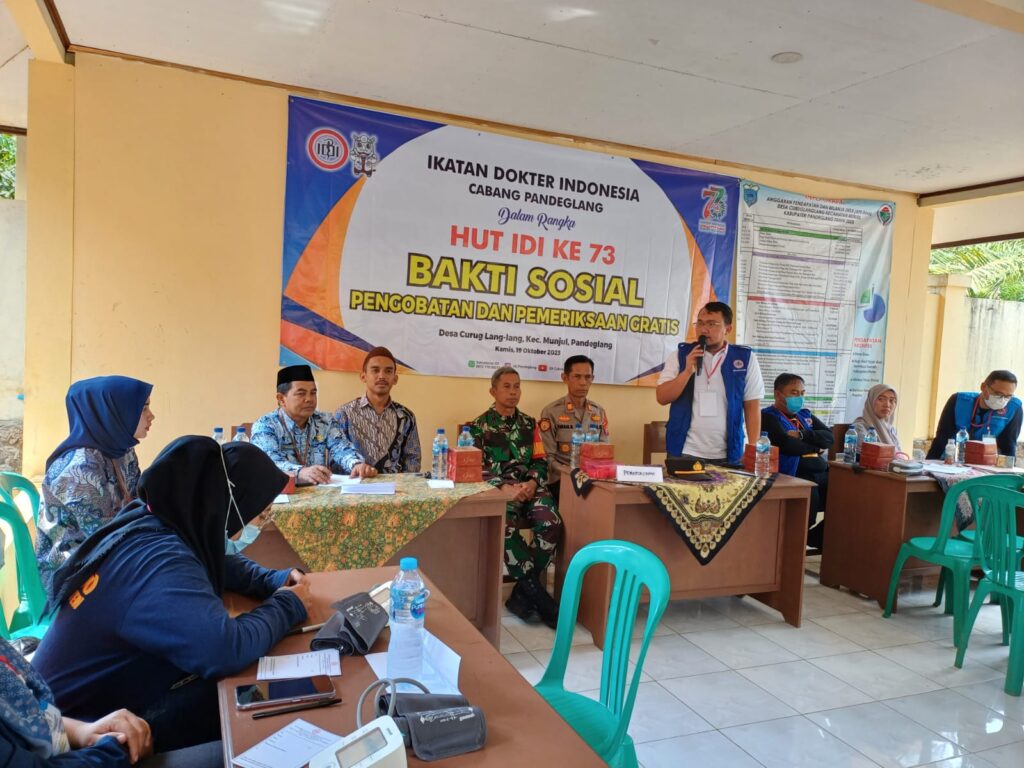 Kapolsek Munjul Hadiri Kegiatan Bakti Sosial Pemeriksaan dan Pengobatan Gratis dalam Peringatan HUT IDI ke-73 10 WhatsApp Image 2023 10 20 at 14.07.24