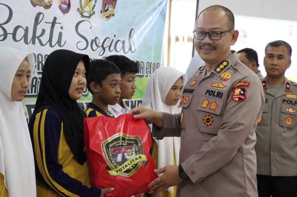 Sespimma Polri Angkatan ke-70 TA.2023 Gelar Bakti Sosial di Polres Pandeglang 1 WhatsApp Image 2023 11 01 at 11.39.28