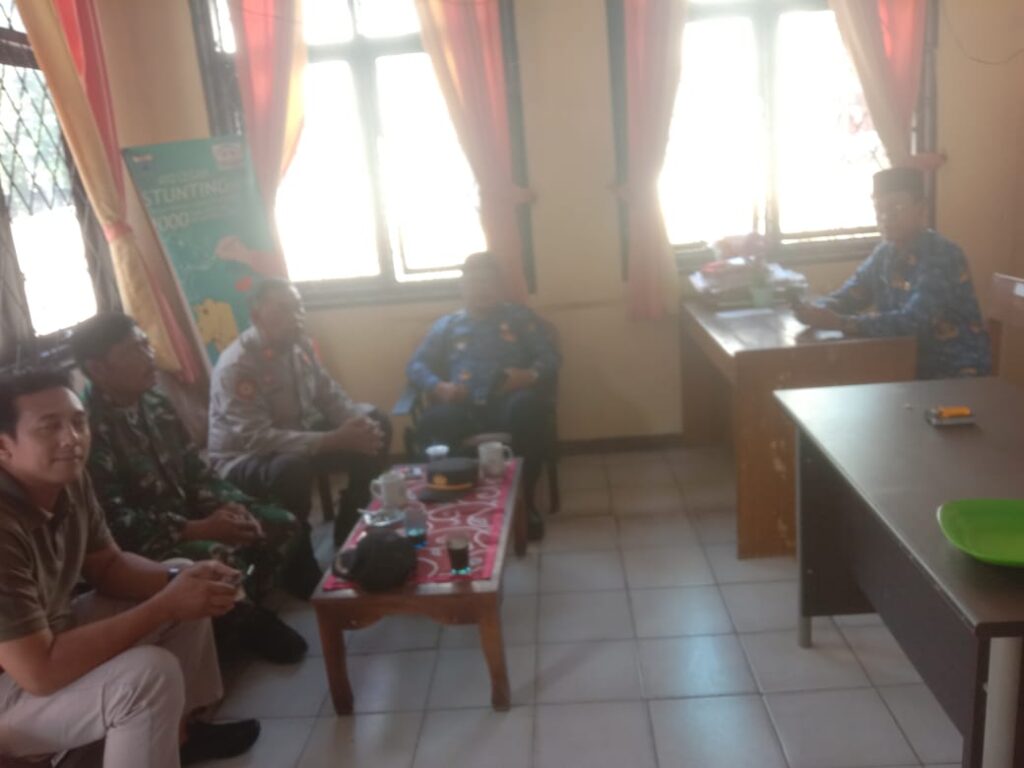 Kapolsek Bojong Bersilaturahmi dengan Dinas Korwil Pendidikan 1 WhatsApp Image 2023 11 04 at 18.43.21