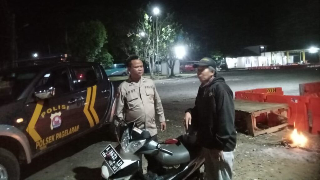 Polsek Pagelaran Tingkatkan Patroli Pencegahan Kriminalitas di Wilayah Hukumnya 5 WhatsApp Image 2023 11 14 at 04.29.00