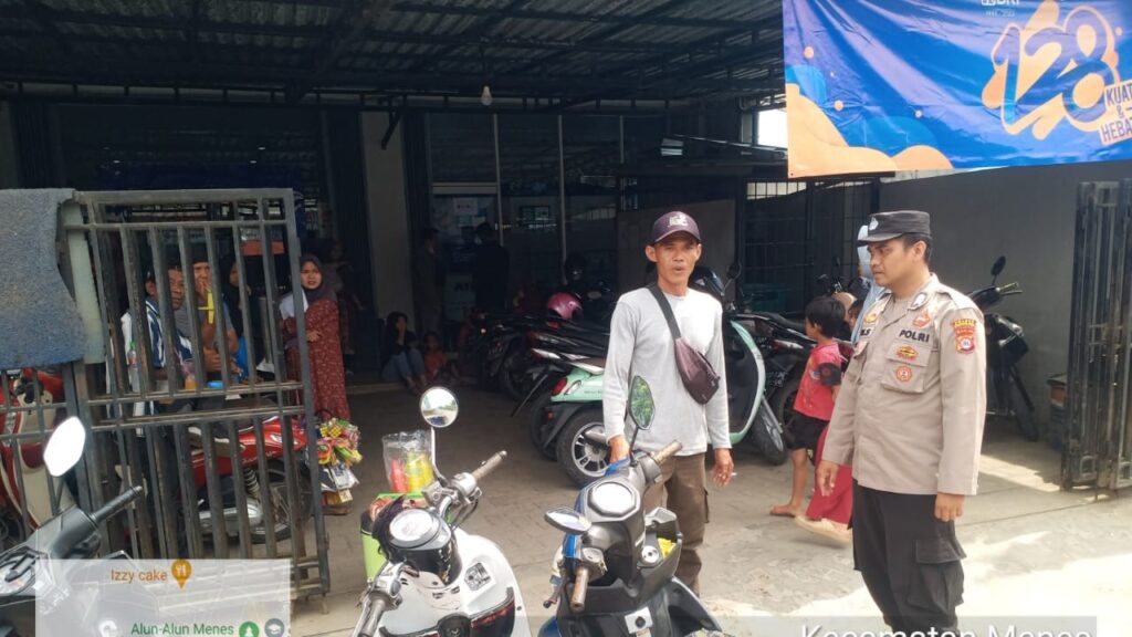 Polsek Menes Gelar Patroli KRYD Untuk Ciptakan Situasi Aman dan Kondusif 9 WhatsApp Image 2023 12 21 at 13.49.38