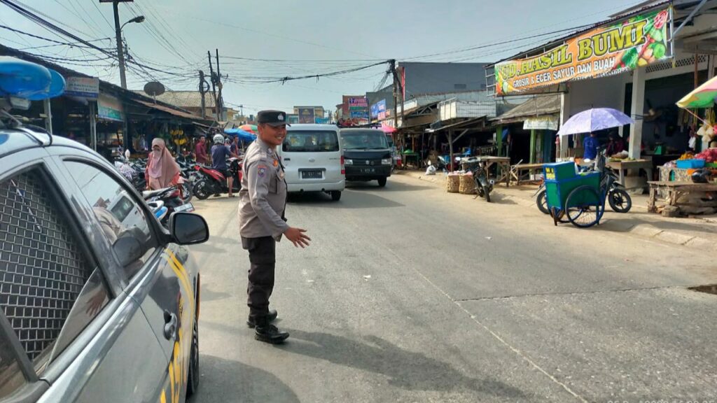 Polsek Panimbang Gelar Strong Point Operasi Lilin Maung 2023 untuk Ciptakan Kepastian dan Kelancaran Lalu Lintas 2 WhatsApp Image 2023 12 26 at 09.32.59