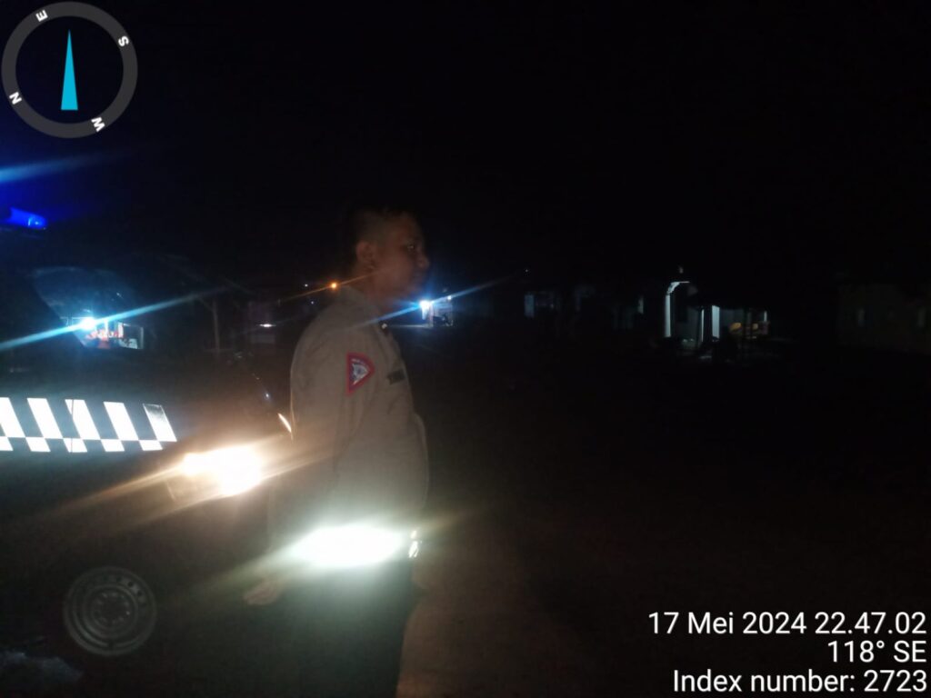Tiap Malam, Polsek Menes Sisir Jalanan Demi Cegah Dan Antisipasi Balap Liar 4 WhatsApp Image 2024 05 18 at 13.22.23