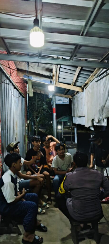 Polsek Panimbang Gelar Patroli Rutin untuk Cegah Gangguan Kamtibmas dan Kejahatan 10 WhatsApp Image 2024 05 21 at 05.59.25
