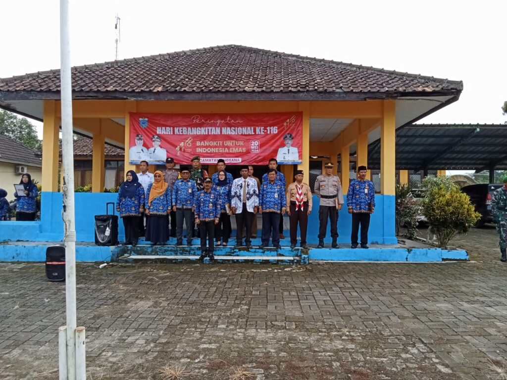 Kapolsek Angsana Polres Pandeglang Hadiri Upacara Harkitnas Tingkat Kecamatan Angsana 3 WhatsApp Image 2024 05 21 at 15.32.44