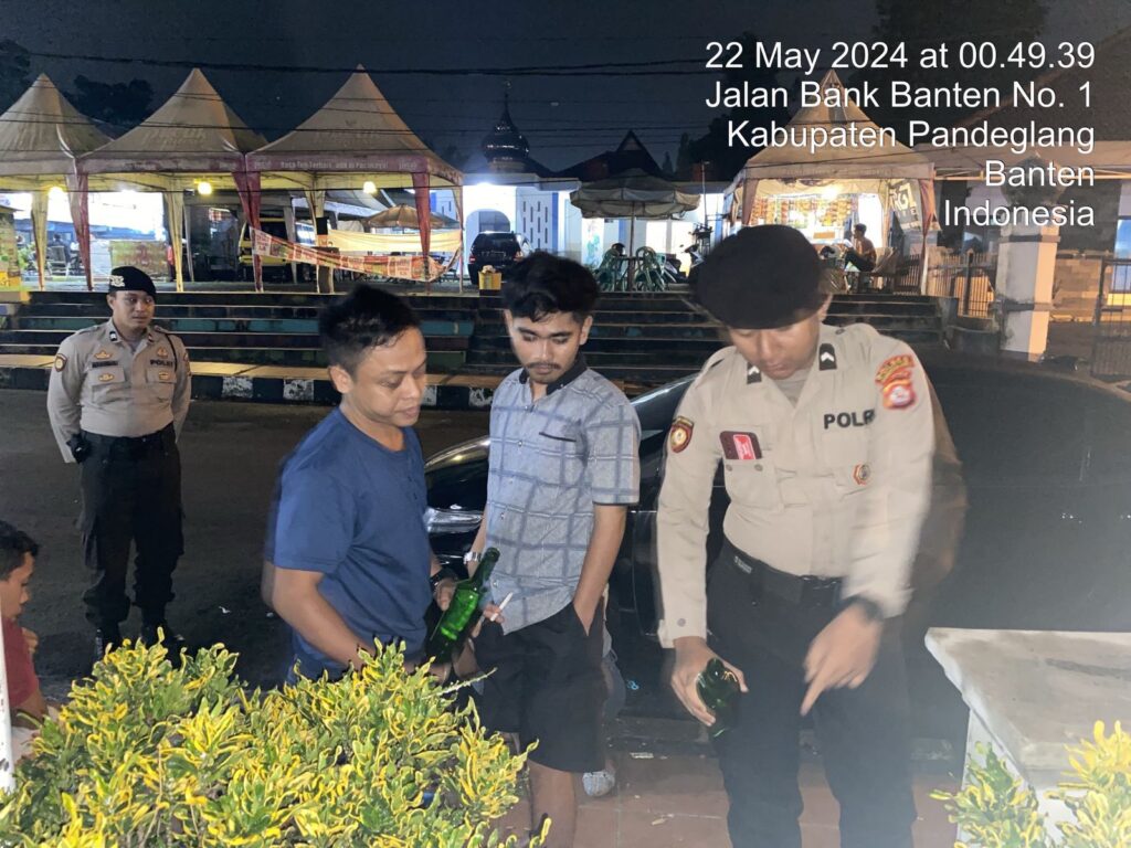 Polres Pandeglang Tingkatkan Patroli Himbau Remaja Tidak Terlibat Dalam Kriminalitas dan Balap Liar 3 WhatsApp Image 2024 05 22 at 04.56.14