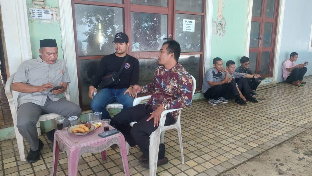 Unit Intelijen dan Keamanan (Intelkam) Polsek Carita Gelar Penggalangan Kamtibmas Menjelang Pilkada 3 WhatsApp Image 2024 05 28 at 16.30.57