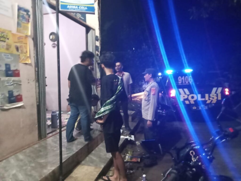 Polsek Jiput Tingkatkan Patroli Malam Cegah Kriminalitas 1 WhatsApp Image 2024 05 28 at 22.01.45