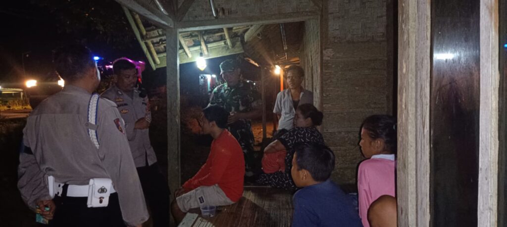 Polsek Munjul Perkuat Siaga Mako Menyikapi Situasi Keamanan Saat Ini 6 WhatsApp Image 2024 05 29 at 22.16.17