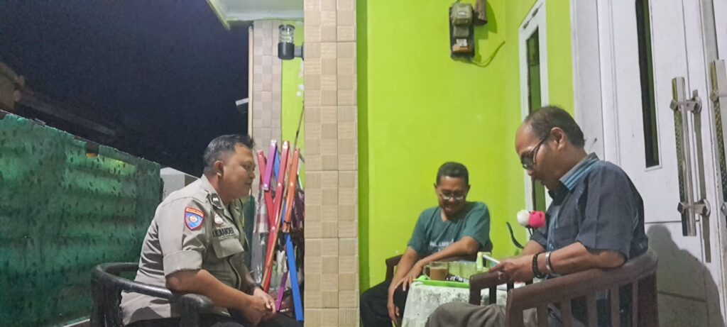 Bhabinkamtibmas Polsek Cadasari Melaksanakan Sambang kepada Warga Binaan 6 WhatsApp Image 2024 06 11 at 10.38.56