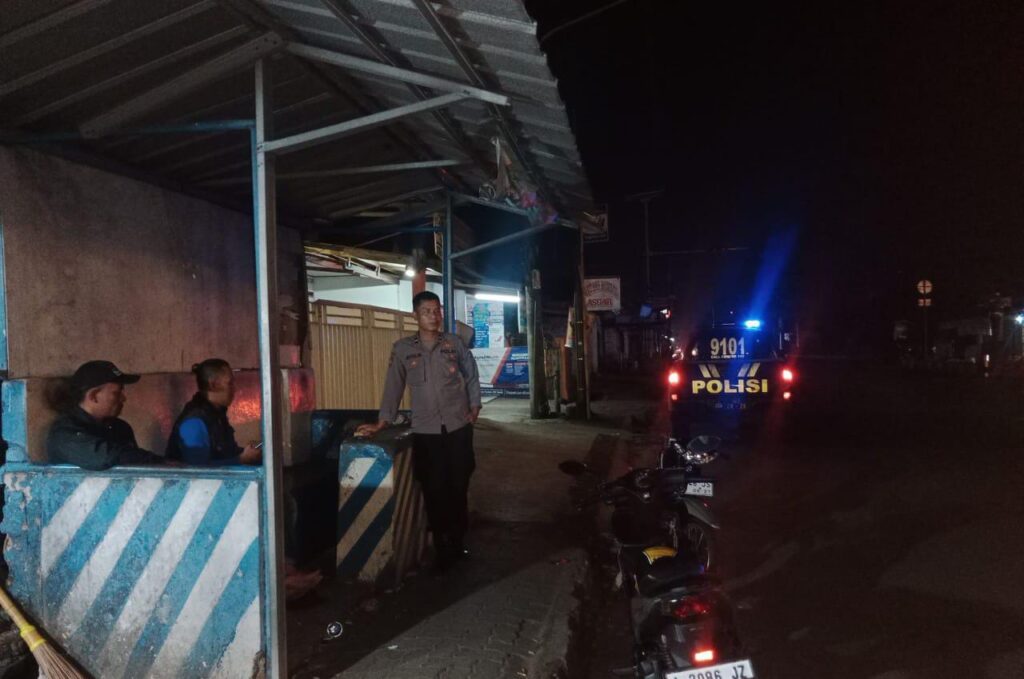 Upaya Cegah Balapan Liar, Polsek Cadasari Tingkatkan Patroli Malam Hari 4 WhatsApp Image 2024 06 20 at 10.00.06