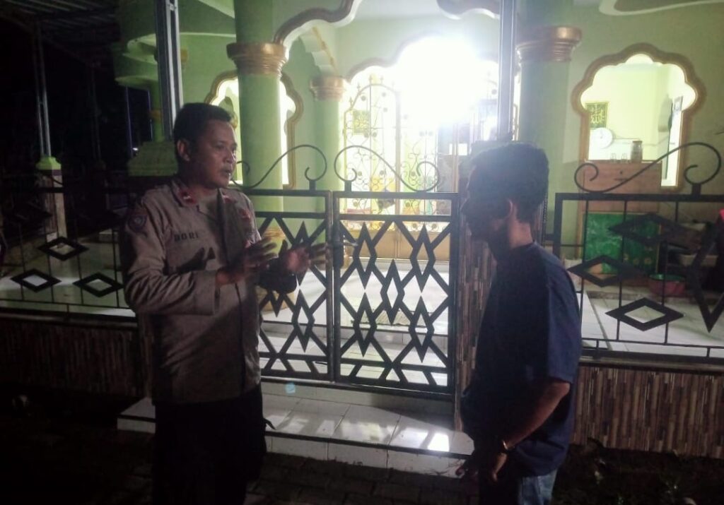 Giat Sambang Kanit Binmas Polsek Cadasari: Membangun Kedekatan dengan Warga 7 WhatsApp Image 2024 06 21 at 07.39.52