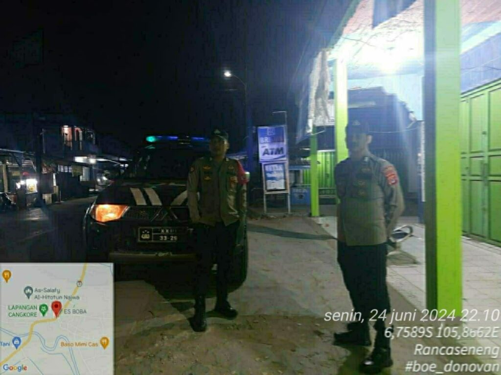 Giat Rutin Anggota Polsek Cikeusik Lakukan patroli untuk Mengurangi Angka Kriminalitas 8 WhatsApp Image 2024 06 25 at 06.17.36