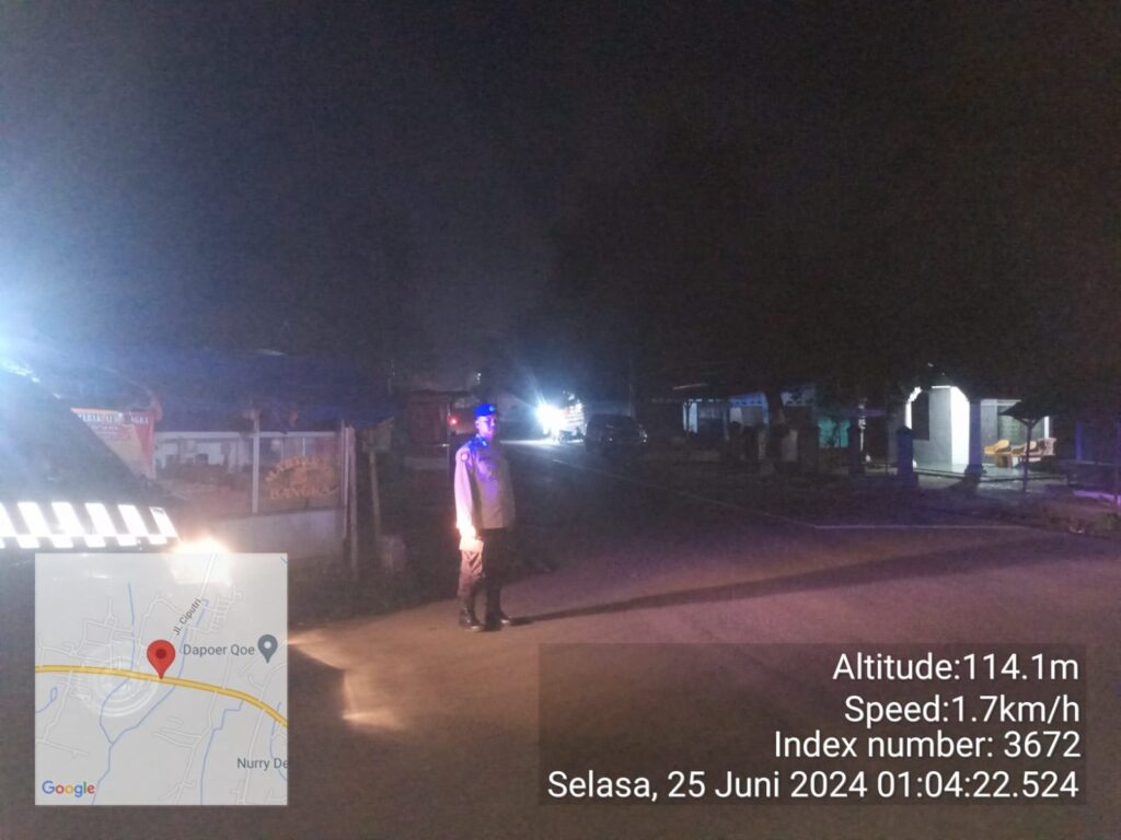 Polsek Menes Gelar Patroli Malam Cegah Balap Liar di Wilayah Hukumnya 6 WhatsApp Image 2024 06 25 at 11.12.40