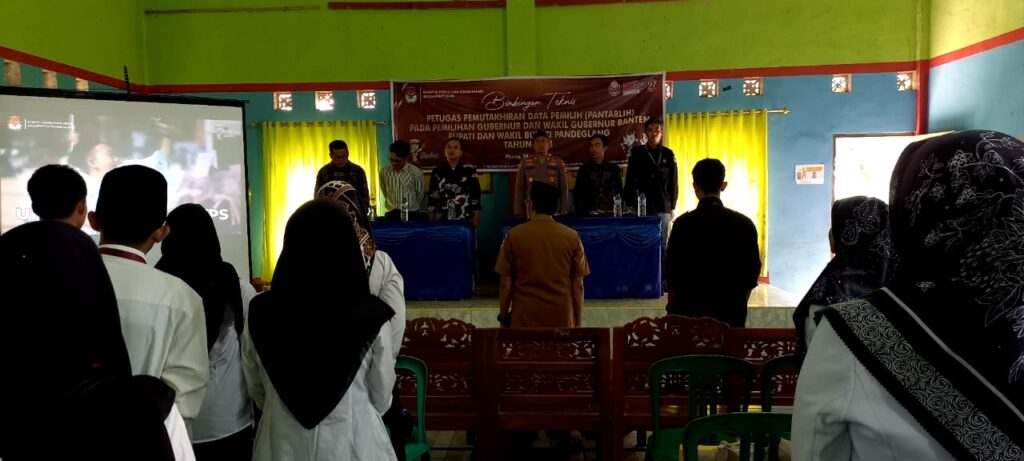 Kapolsek Picung Polres Pandeglang Hadiri Pelantikan dan Pengambilan Sumpah Pantarlih Pemilu 2024 1 WhatsApp Image 2024 06 26 at 05.33.29