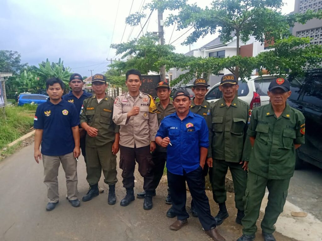 Bhabinkamtibmas Polsek Cadasari Laksanakan Pengamanan Bersama Linmas dalam Kegiatan Hari Anti Narkoba 9 WhatsApp Image 2024 06 30 at 07.11.41