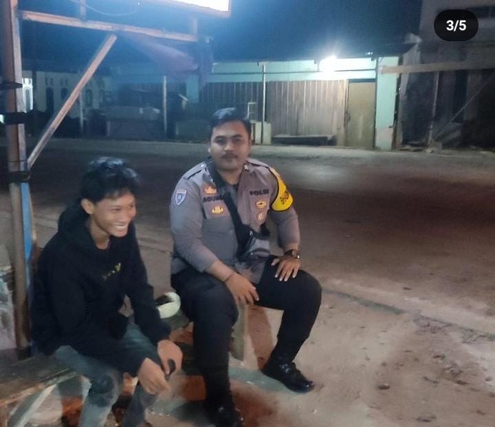 Patroli Dialogis: Bentuk Kepedulian Bhabinkamtibmas Polsek Angsana Polres Pandeglang Kepada Masyarakat Desa Angsana 4 WhatsApp Image 2024 06 30 at 18.55.17