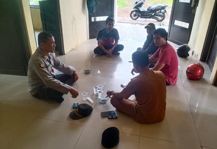 Kapolsek Angsana Polres Pandeglang AKP Eman Rahman Sambangi Korluh Pertanian Kecamatan Angsana 6 WhatsApp Image 2024 07 05 at 04.30.37