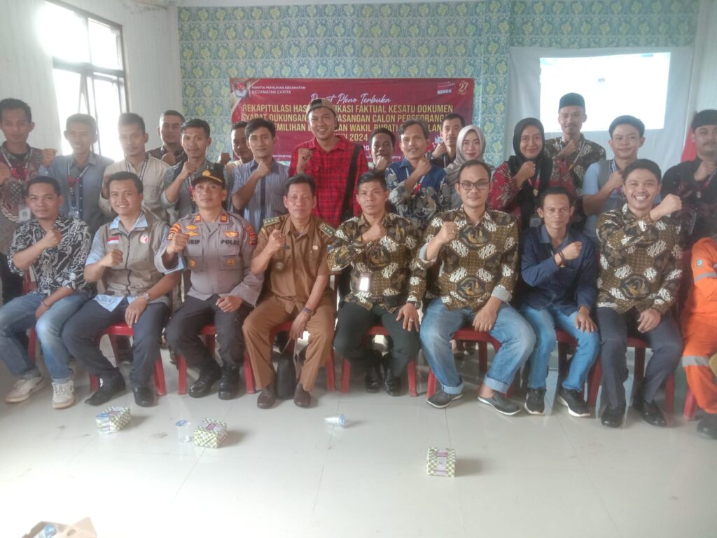 Polsek Carita Hadiri Rapat Pleno Terbuka Rekapitulasi Hasil Verifikasi Faktual Kesatu 5 WhatsApp Image 2024 07 08 at 22.33.19