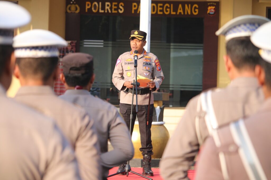 Polres Pandeglang Menggelar Upacara Hari Kesadaran Nasional 4 WhatsApp Image 2024 07 17 at 08.39.14
