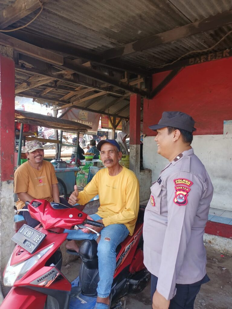 Polsek Bojong Polres Pandeglang Laksanakan KRYD dengan Sasaran Kamseltibcar di Desa Citumenggung 1 WhatsApp Image 2024 07 20 at 16.37.50