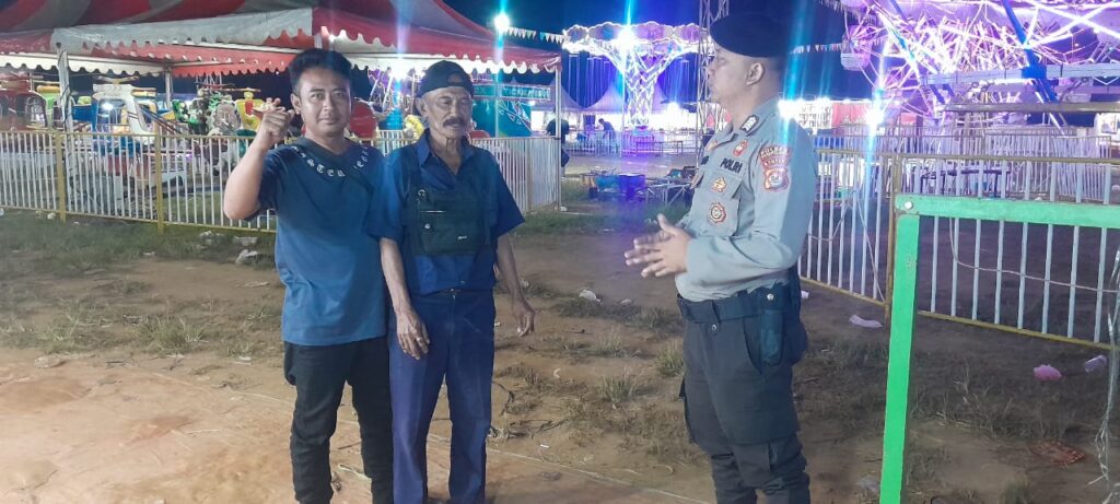 Menjaga Situasi Kamtibmas, Unit Samapta Polsek Picung Laksanakan Giat Patroli Malam 8 WhatsApp Image 2024 07 21 at 21.31.18