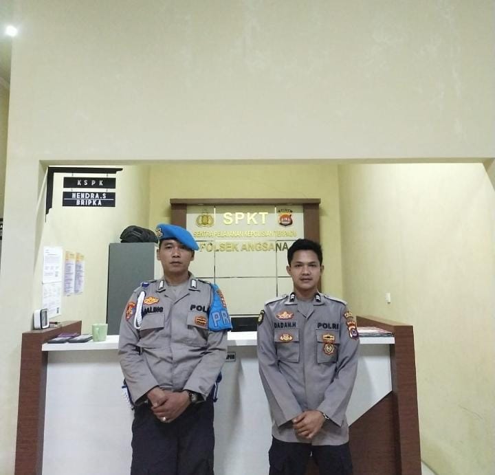 Anggota Piket Polsek Angsana Laksanakan Siap Siaga Mako 8 WhatsApp Image 2024 07 25 at 20.55.24