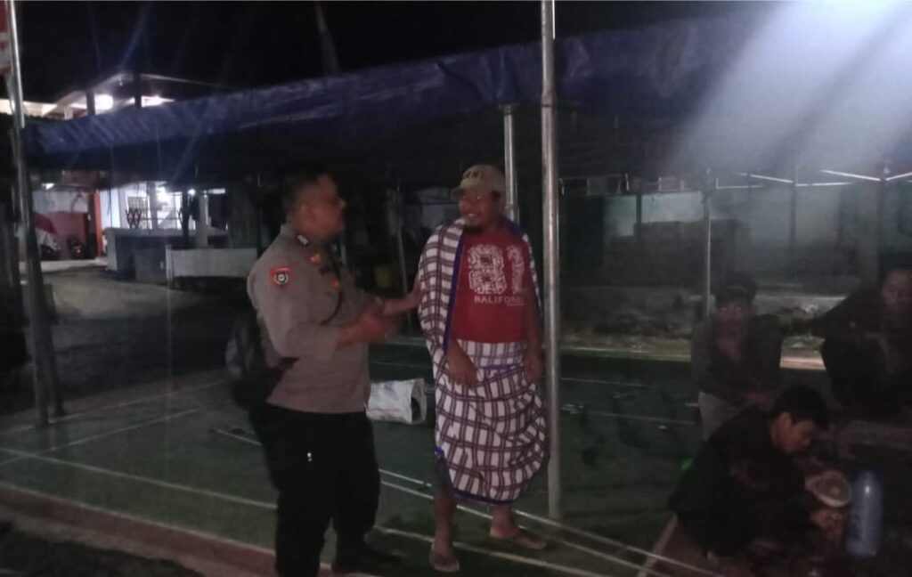 Demi Mencegahnya Gangguan Kamtibmas Personil Polsek Cimanuk Laksanakan Patroli Malam 3 WhatsApp Image 2024 07 27 at 02.03.28