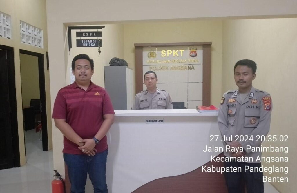 Anggota Piket Polsek Angsana Polres Pandeglang Laksanakan Siap Siaga Mako 4 WhatsApp Image 2024 07 28 at 21.16.39