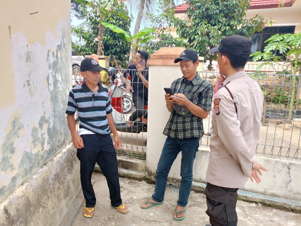Kanit Binmas Polsek Jiput Laksanakan Patroli Dialogis kepada Warga Binaan 2 WhatsApp Image 2024 07 30 at 22.36.10