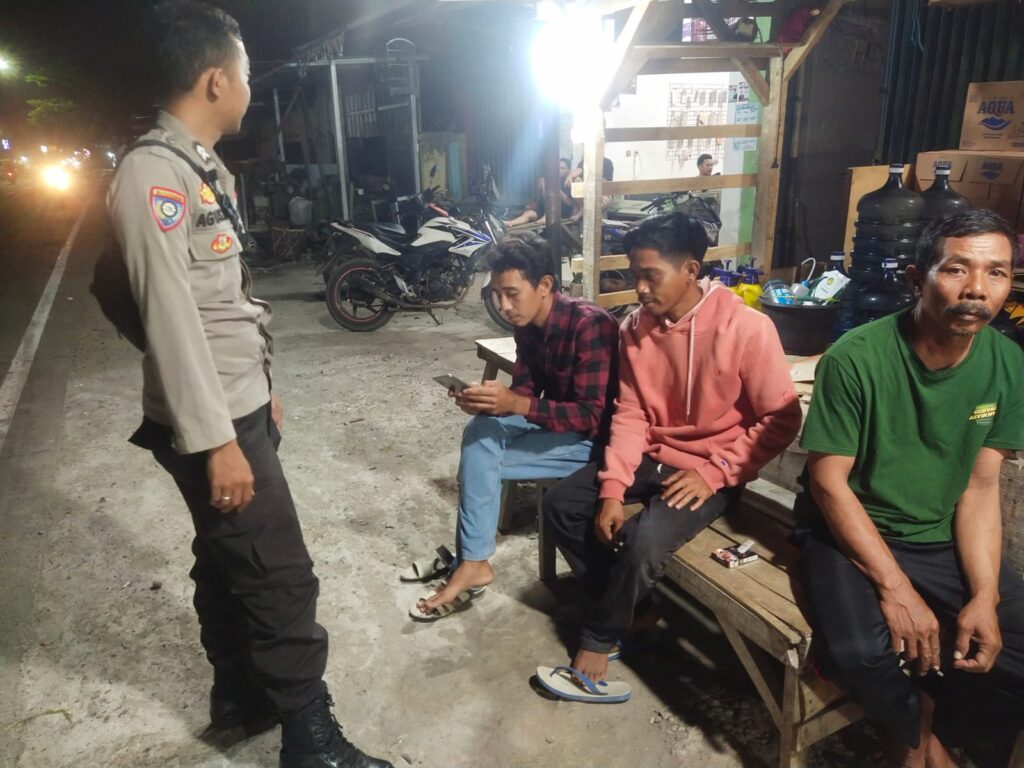 Ciptakan Kondusifitas Polsek Panimbang Melaksanakan Kegiatan Rutin Yang Ditingkatkan 7 WhatsApp Image 2024 07 31 at 00.28.40