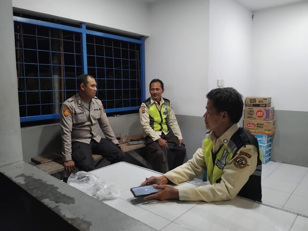 Patroli Polsek Cadasari Laksanakan Sambang ke Satpam PT CNS 5 IMG 20240805 WA0036