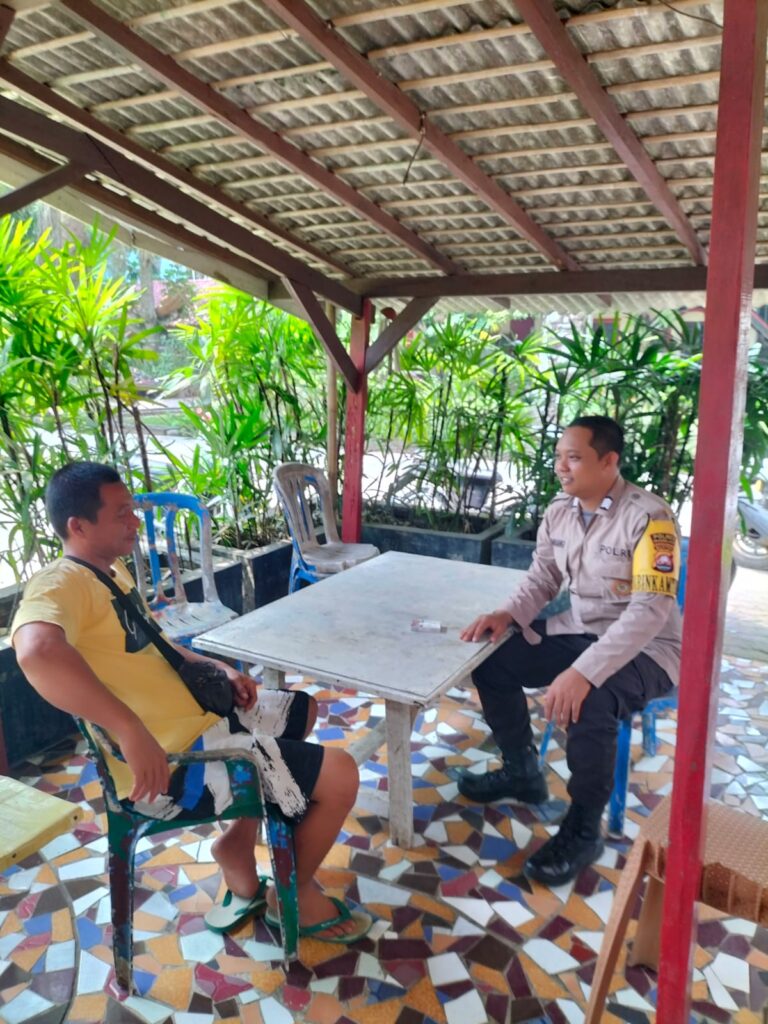 Patroli Siang Personil Polsek Carita di Pantai 7 IMG 20240808 WA0036