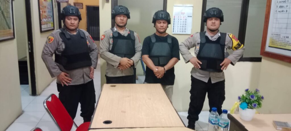 Polsek Picung Tindak Cepat, Siap Siaga Jaga Kamtibmas 6 IMG 20240811 WA0031