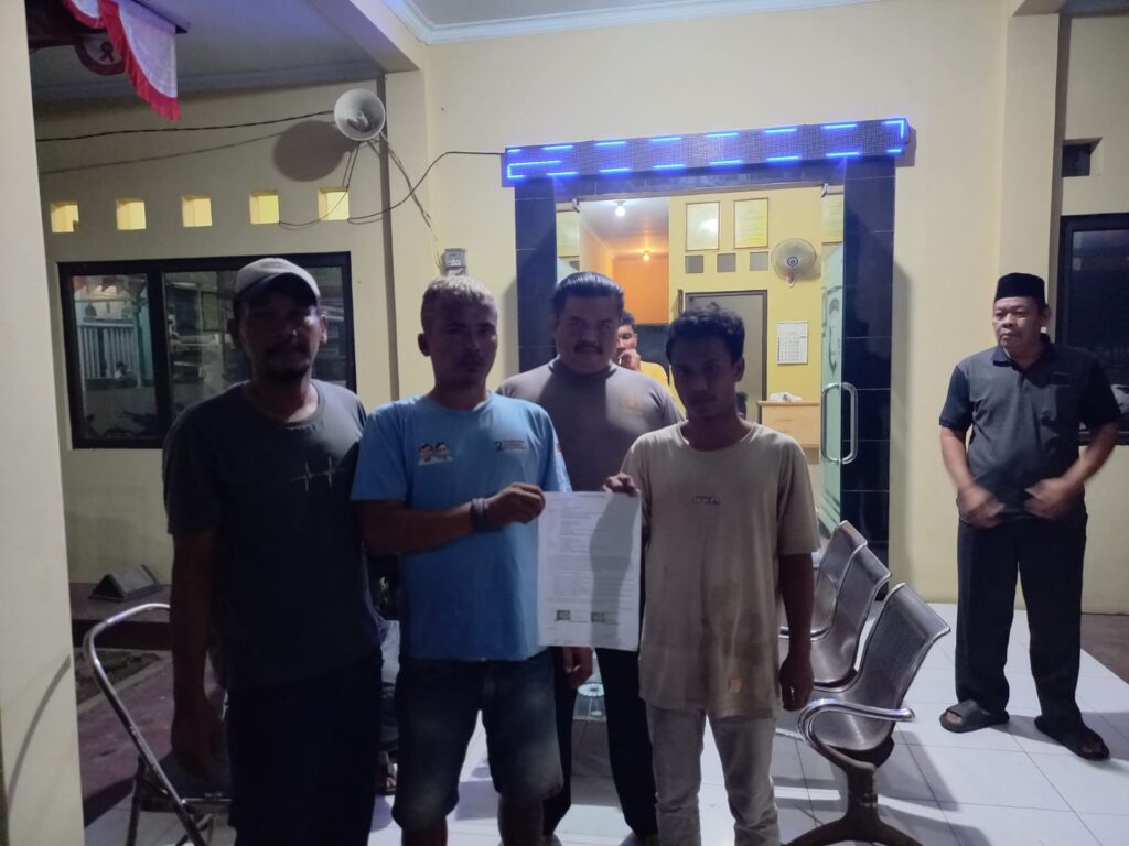 Problem Solving Polsek Picung Damaikan Keributan di Arena Panah Balon Kadumula 2 WhatsApp Image 2024 08 04 at 00.10.58