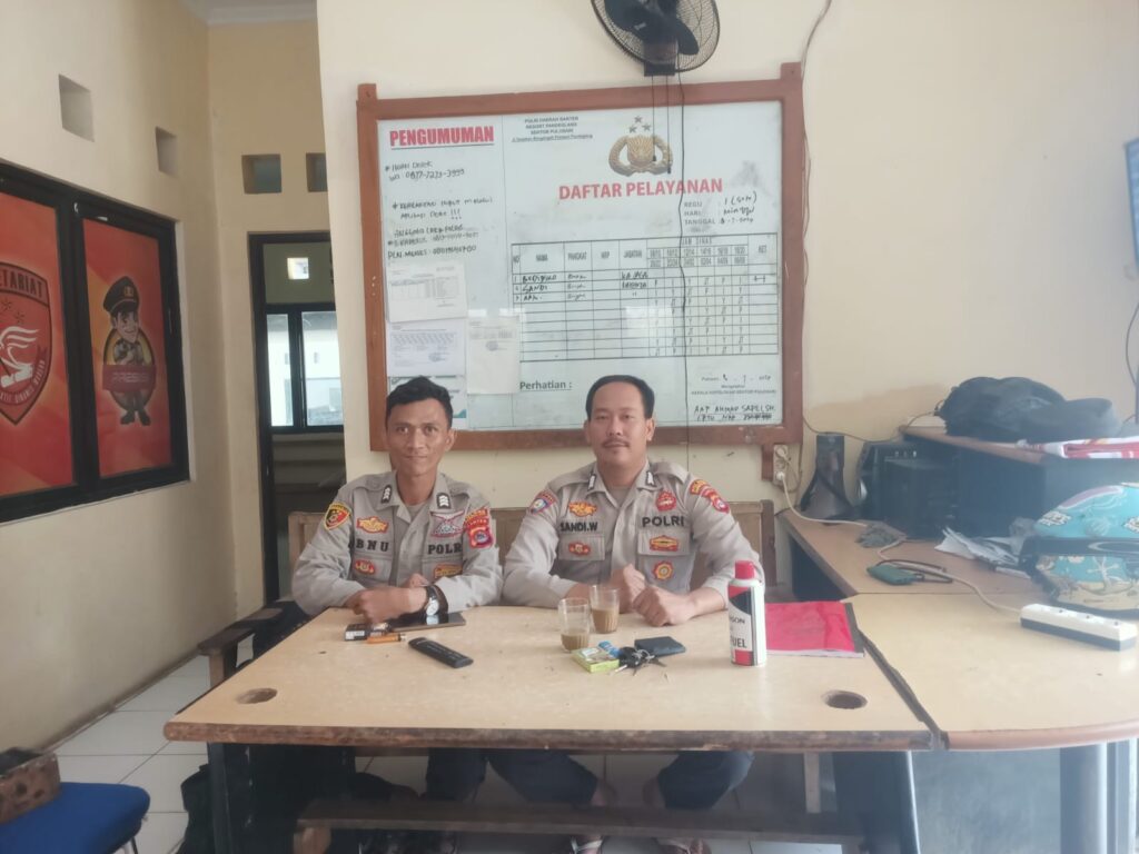 Polsek Pulosari Siaga 24 Jam Guna Melayani Masyarakat 6 WhatsApp Image 2024 08 04 at 02.05.09