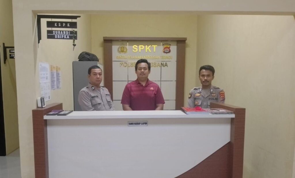 Tunjukkan Kesiapan, Anggota Piket Polsek Angsana Polres Pandeglang Laksanakan Siaga Mako 8 WhatsApp Image 2024 08 06 at 06.41.38