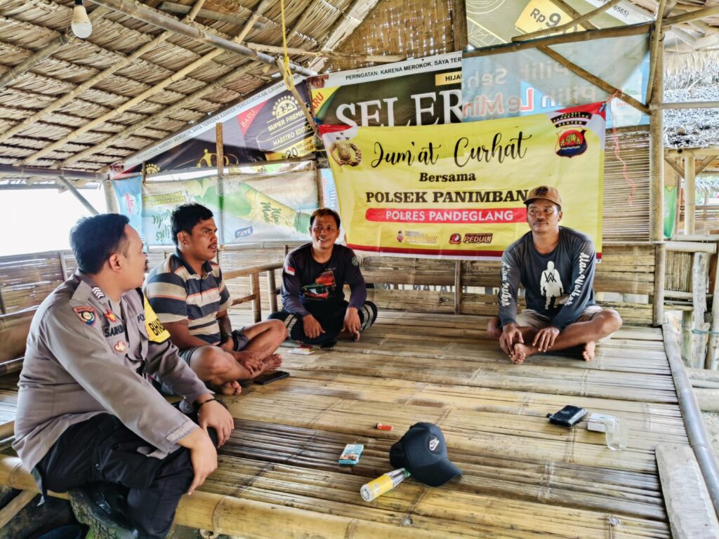 Personil Polsek Panimbang Gelar Program Jumat Curhat Bersama Warga 7 WhatsApp Image 2024 08 09 at 23.29.24