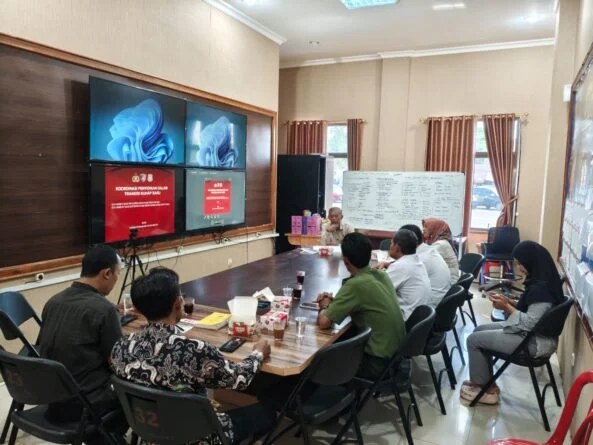 Polres Pandeglang Gelar Sosialisasi KUHAP, Dorong Penguatan Peran PPNS dalam Sistem Peradilan Pidana 1 WhatsApp Image 2026 05 30 at 20.15.23 3 593x445 1
